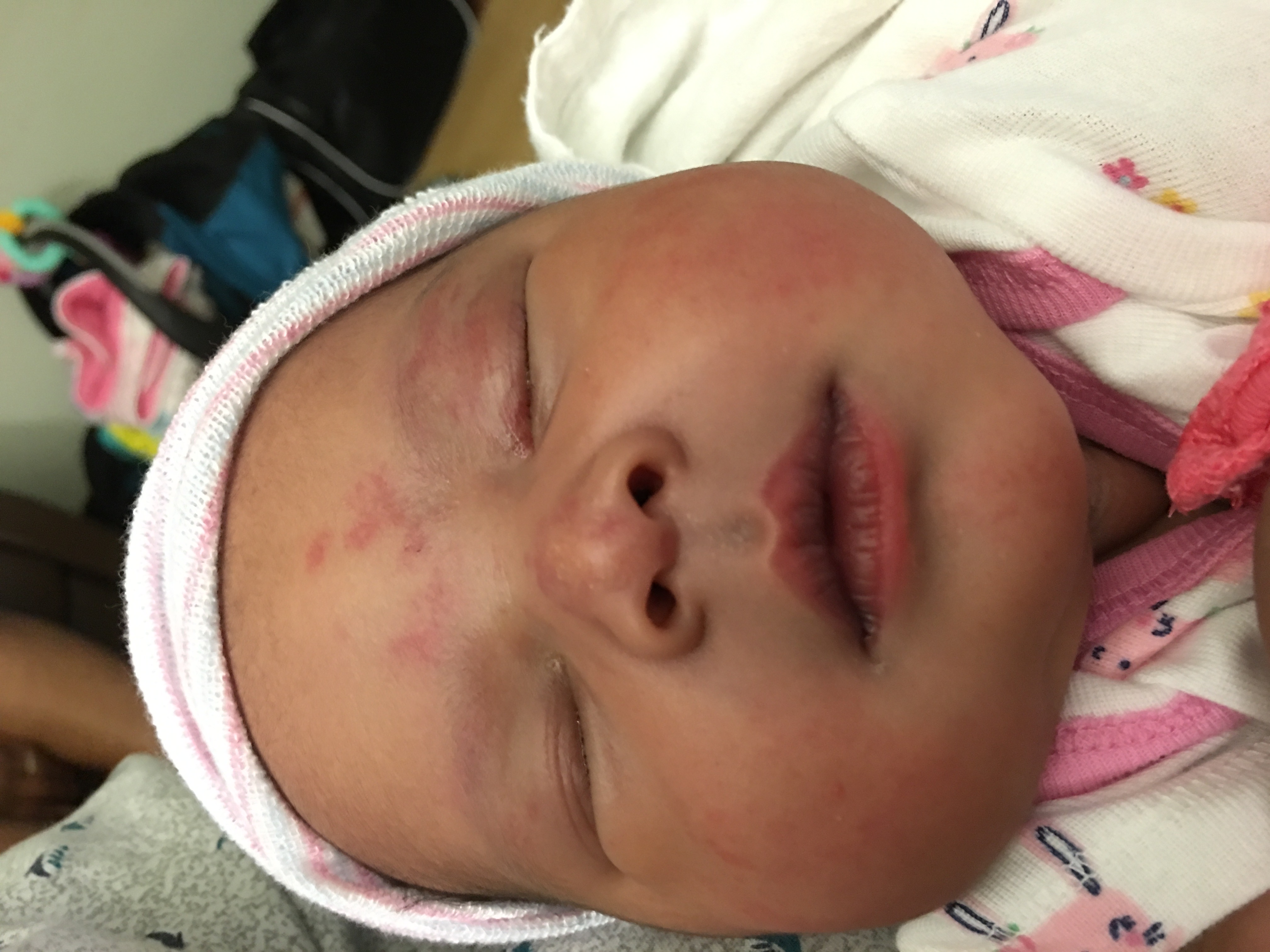baby boy labour pain symptoms